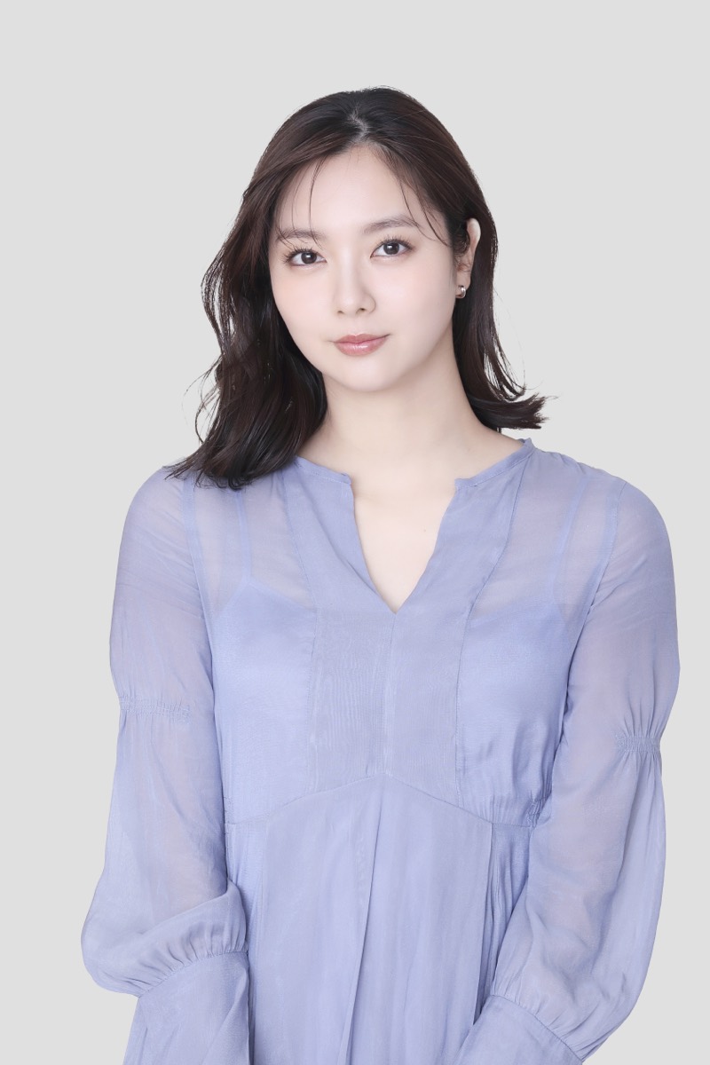 新川優愛